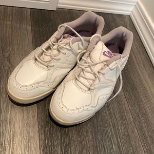 Nike golf shoes size 7.5